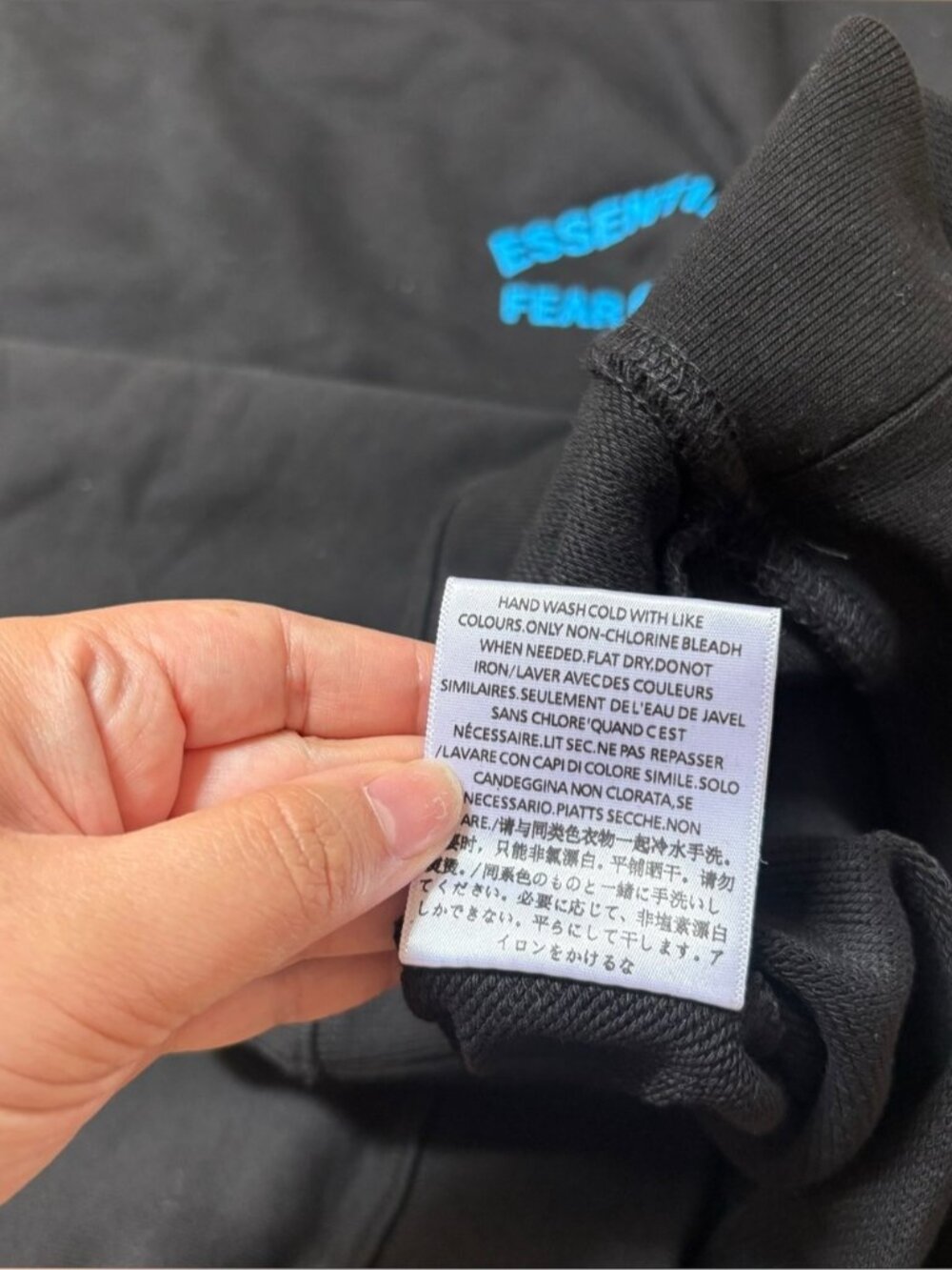 Essentials Fear of God Crewneck Sweater Black and Blue Size Large - Picture 7 of 9